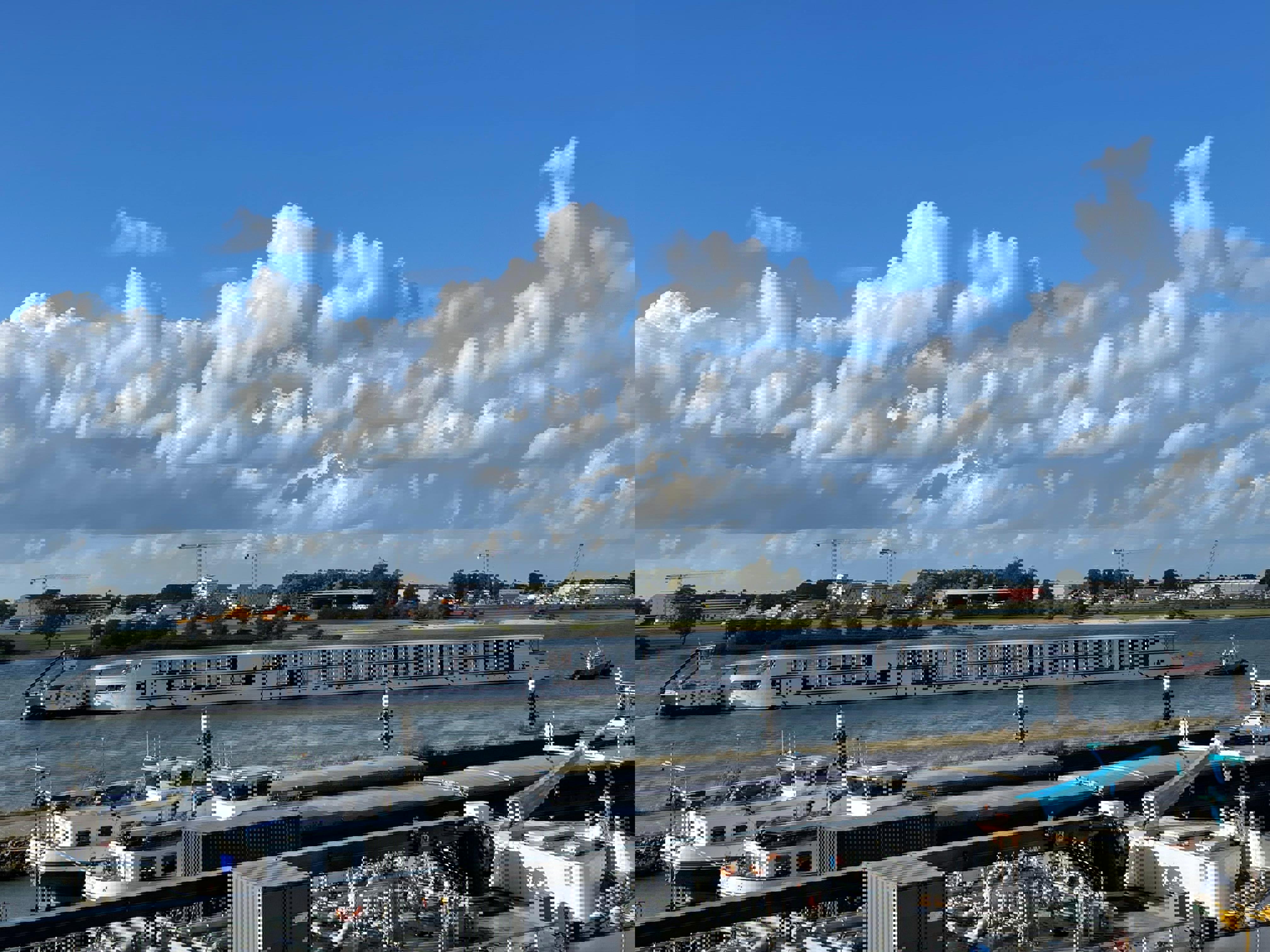 Concordia Damen Hull Arrival Century Star (Century Cruises)