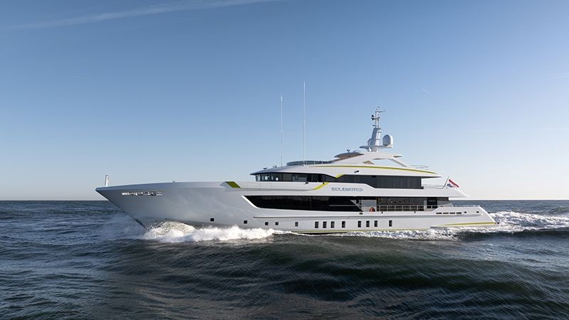 Heesen (7)