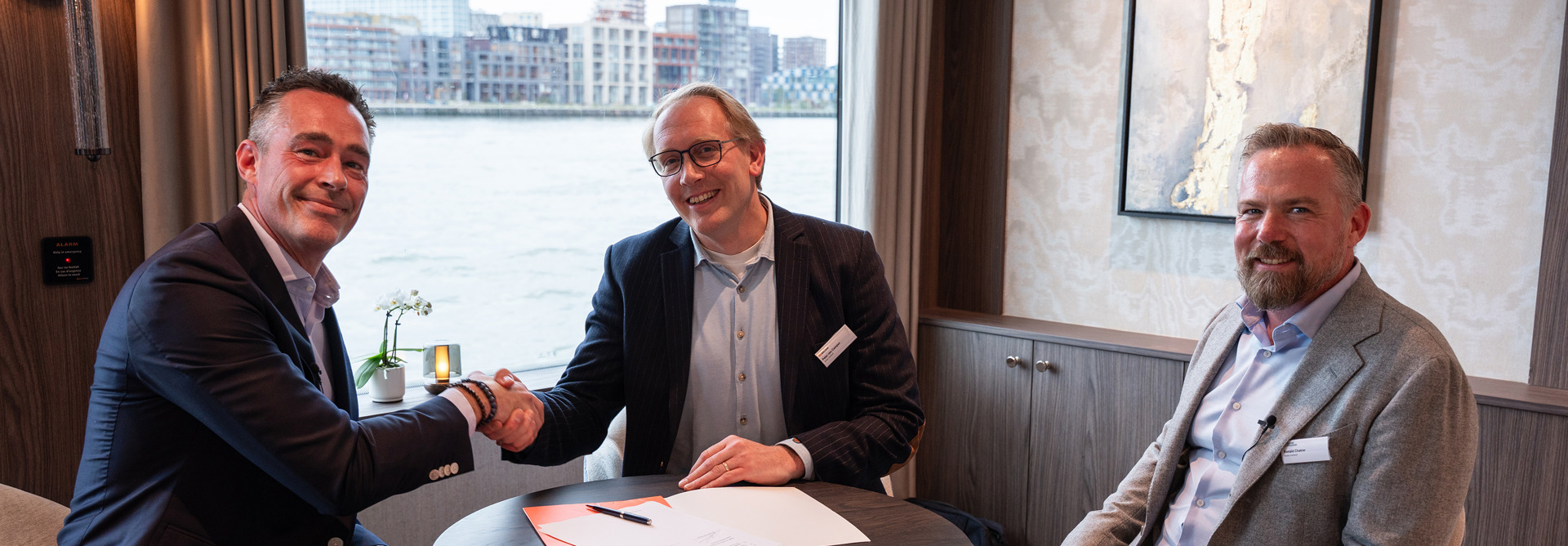 4B4e4acf A47c 8339 B9c0 7606F7c207ef