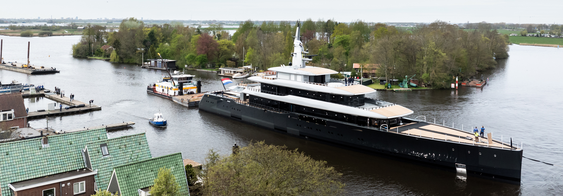 Feadship 826 Launch 11