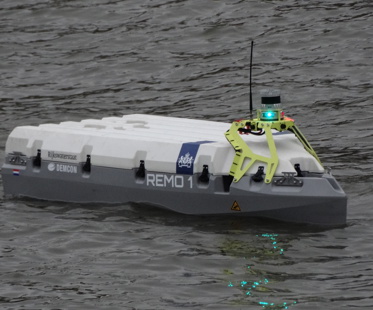 USV REMO 1 In “Amsterdam Rijn” Canal