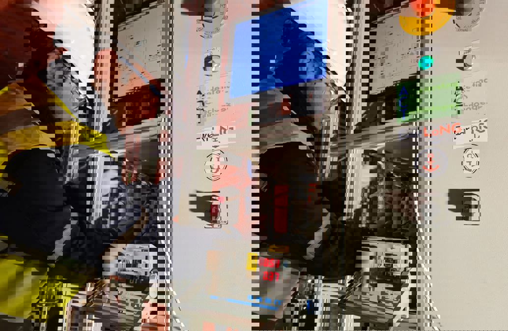 Ship-based carbon capture 